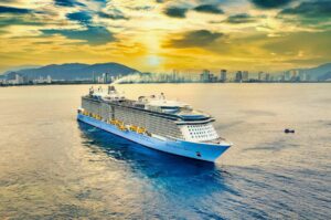 круизный лайнер spectrum of the seas