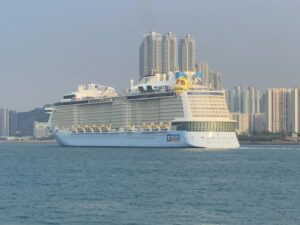 Лайнер Spectrum of the Seas