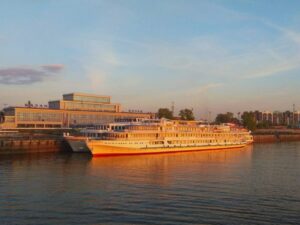 круиз по волге из казани