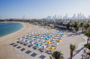 La Mer Beach