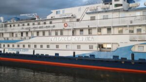круизы по рекам сибири
